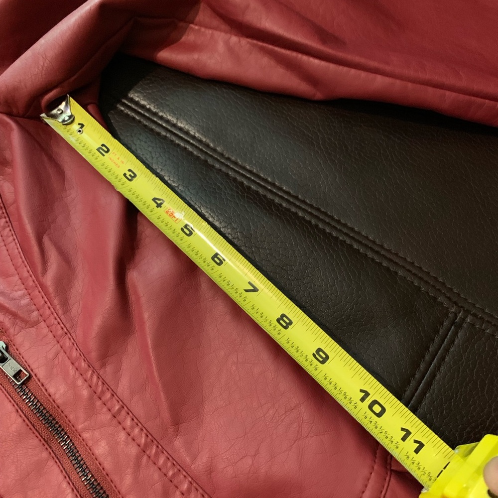 Red leather jacket - Picture 8 of 8